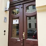 Apartamento Großzügige In Leipzig-schleußig Mit Balkon Und Südgartenblick