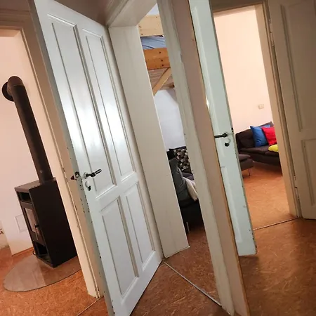 Grosszuegige In Leipzig-schleussig Mit Balkon Und Suedgartenblick Leipzig