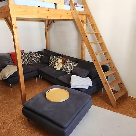 Apartamento Grosszuegige In Leipzig-schleussig Mit Balkon Und Suedgartenblick *